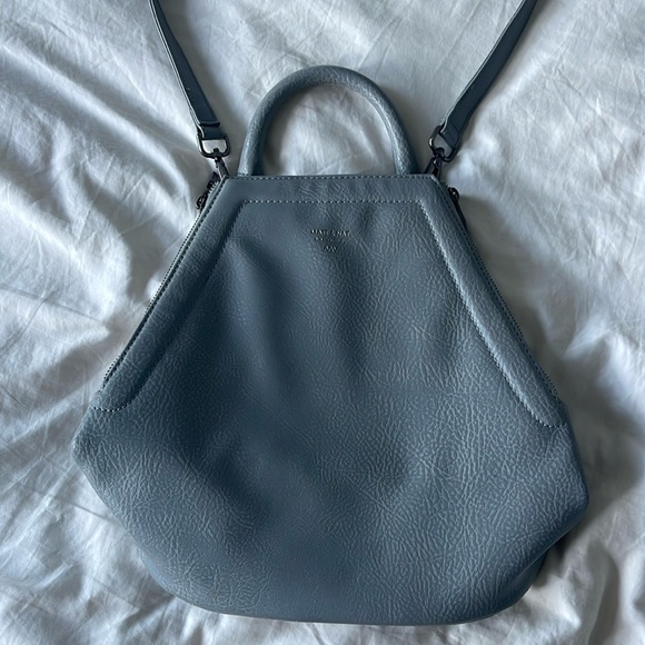 Matt & Nat purse with handle and shoulder straps - Picture 1 of 5